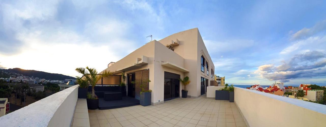 Rooftop - L'Appartement En Haut Saint-Denis Exteriör bild